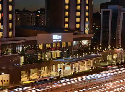 Hilton İstanbul Kozyatağı